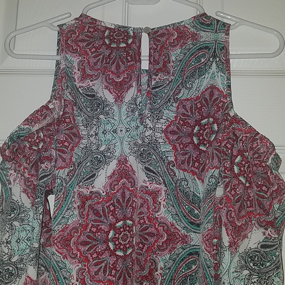 Paisley Off Shoulder Blouse - Picture 4 of 4